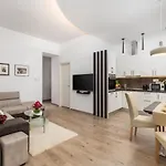 Quiet Center Apartamento